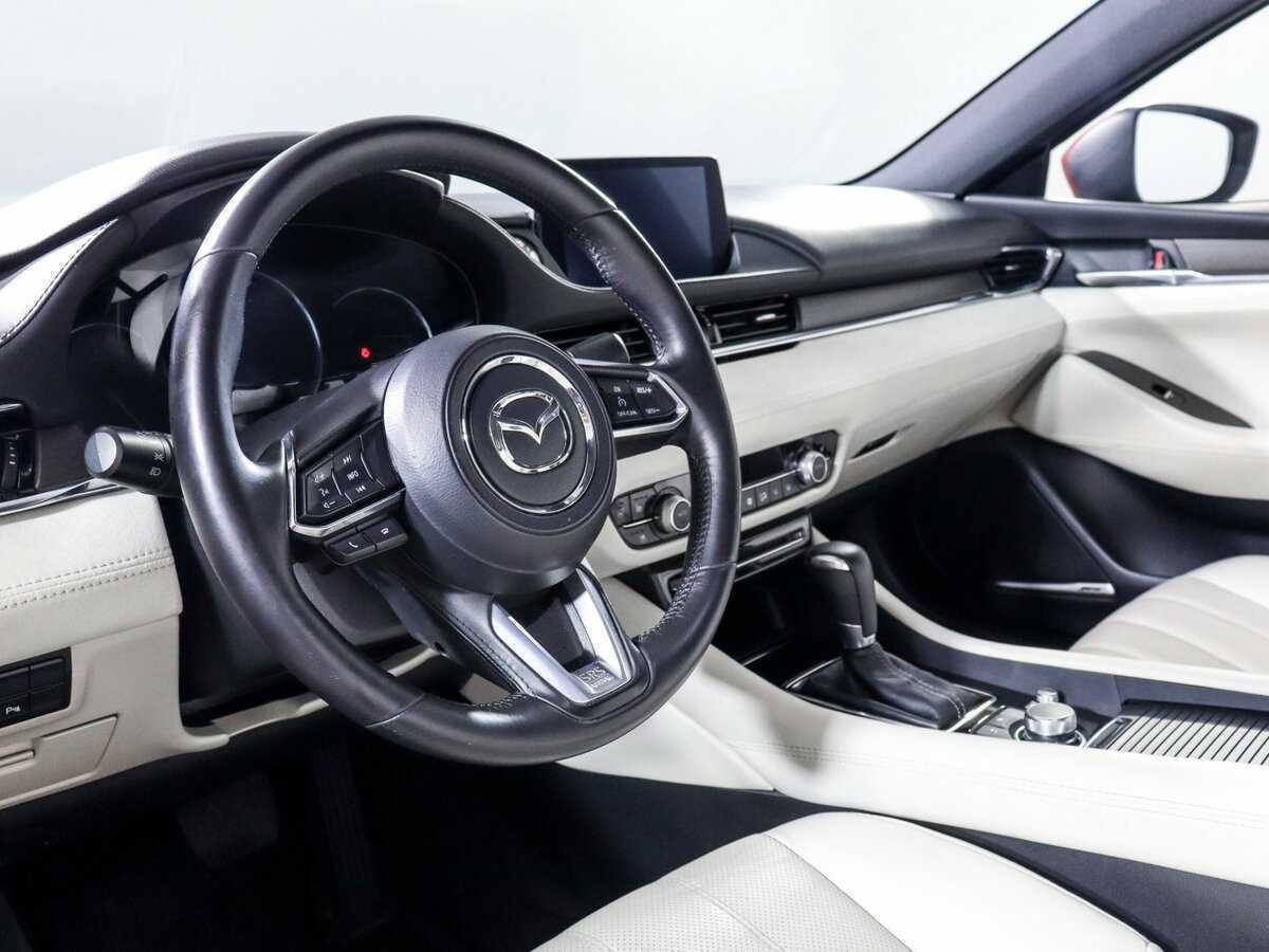 Mazda 6 2019 года с пробегом. Фото: #11