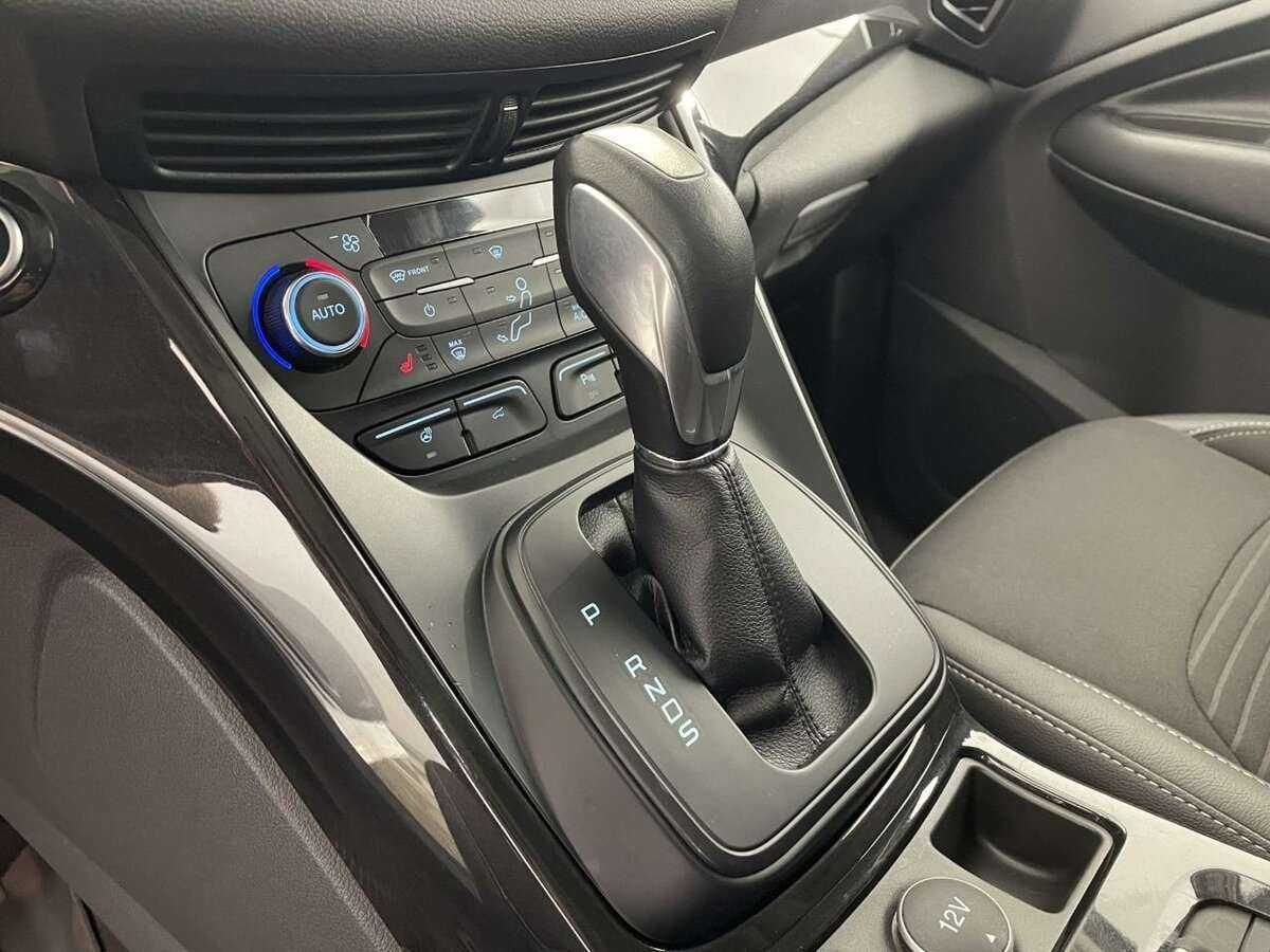 Ford Kuga 2017 года с пробегом. Фото: #10