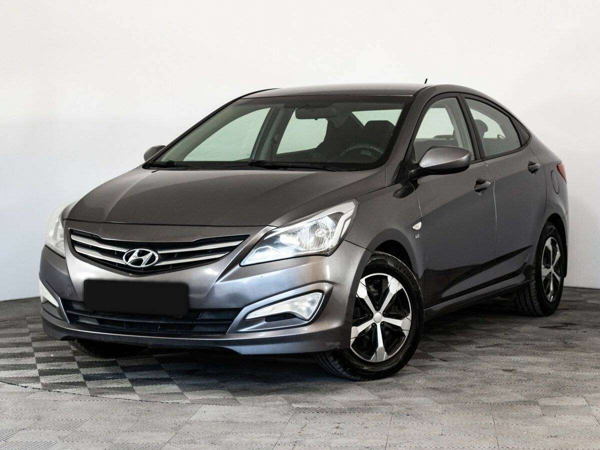 Hyundai Solaris 2015 года с пробегом. Посмотреть фото