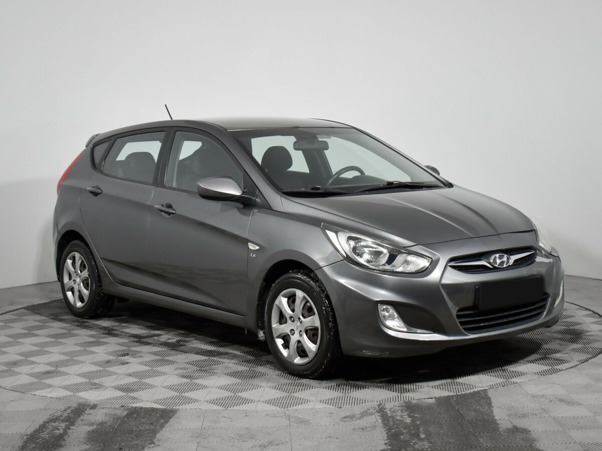 Hyundai Solaris 2012 года с пробегом. Фото: #2
