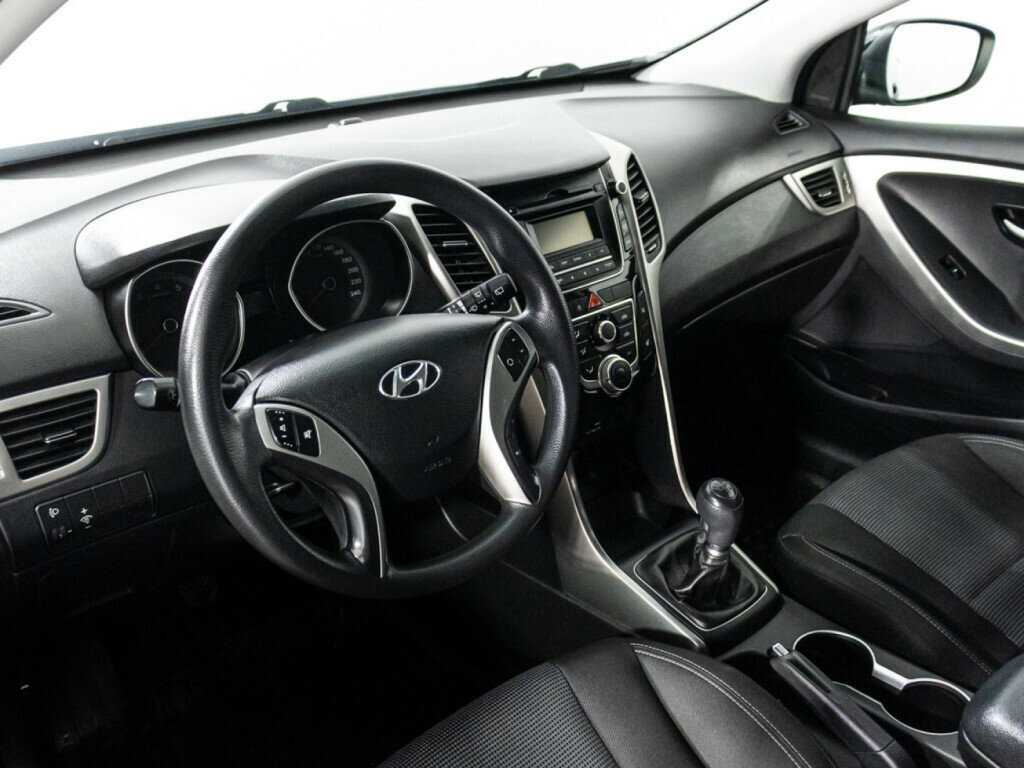 Hyundai i30 2013 года с пробегом. Фото: #10