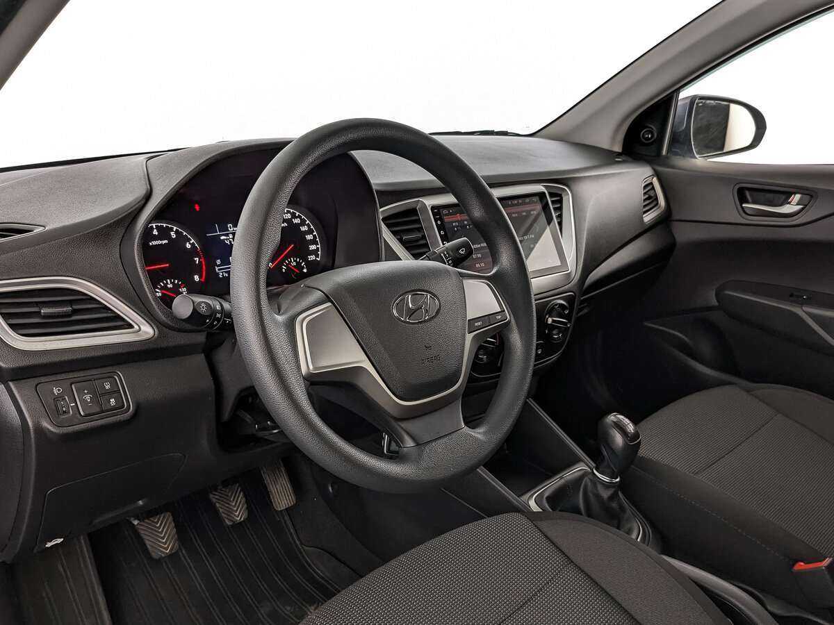 Hyundai Solaris 2019 года с пробегом. Фото: #9