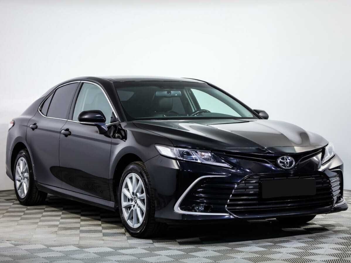 Toyota Camry 2022 года с пробегом. Фото: #1