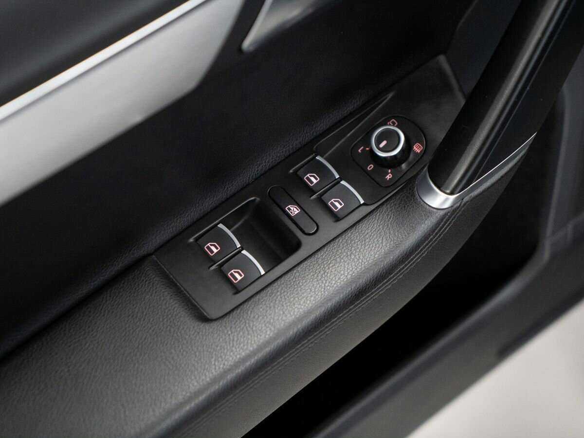 Volkswagen Passat 2013 года с пробегом. Фото: #16