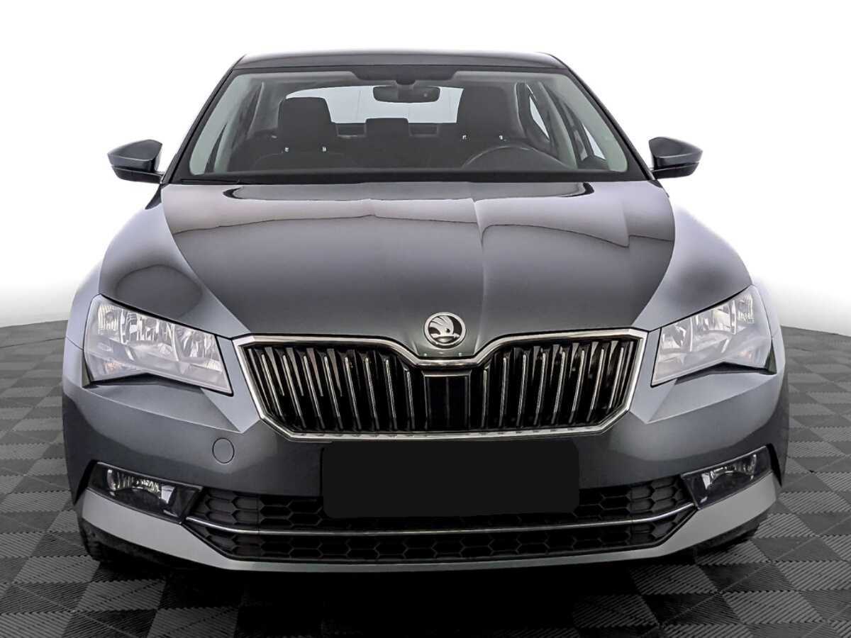 Skoda Superb 2018 года с пробегом. Фото: #1
