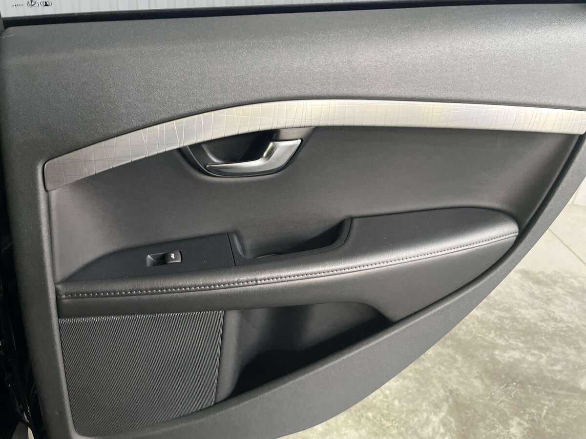 Volvo XC70 2012 года с пробегом. Фото: #30