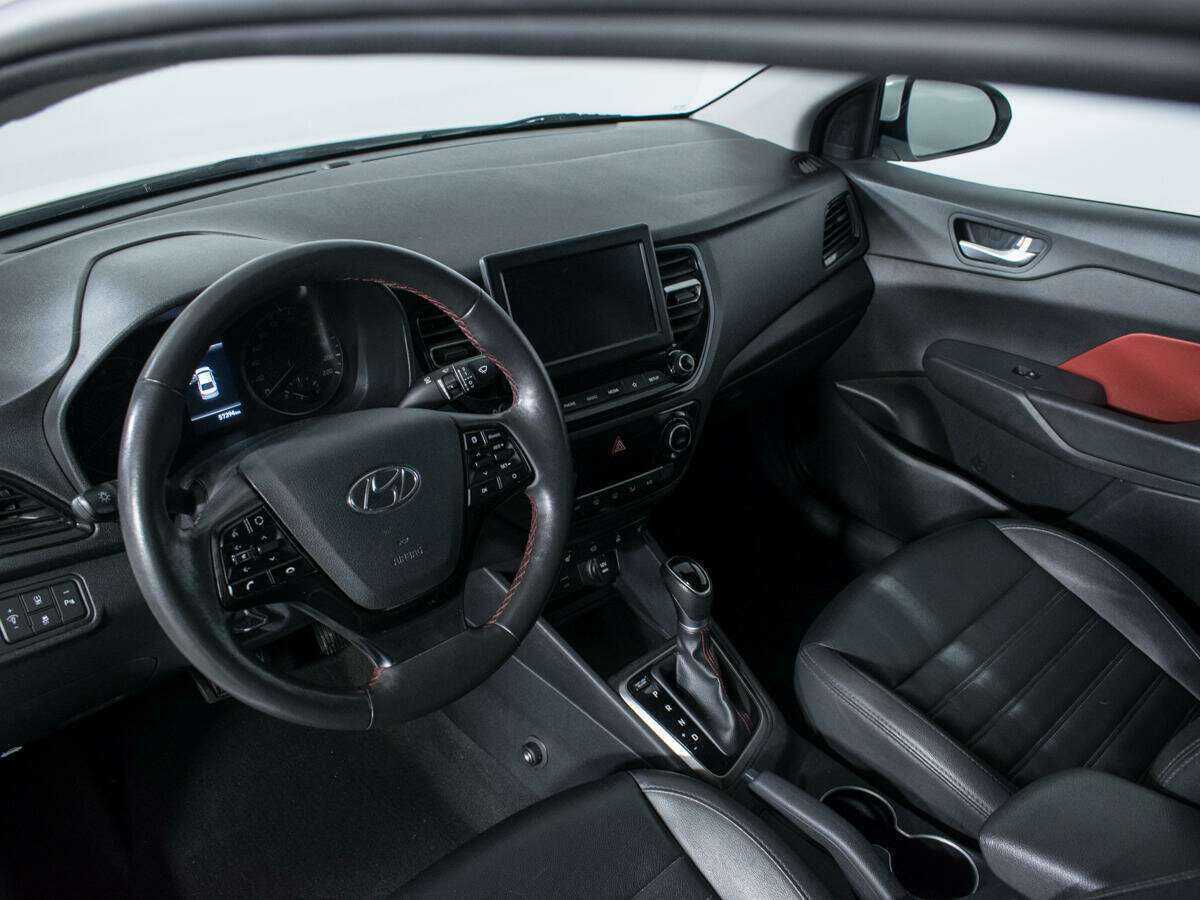 Hyundai Solaris 2020 года с пробегом. Фото: #12