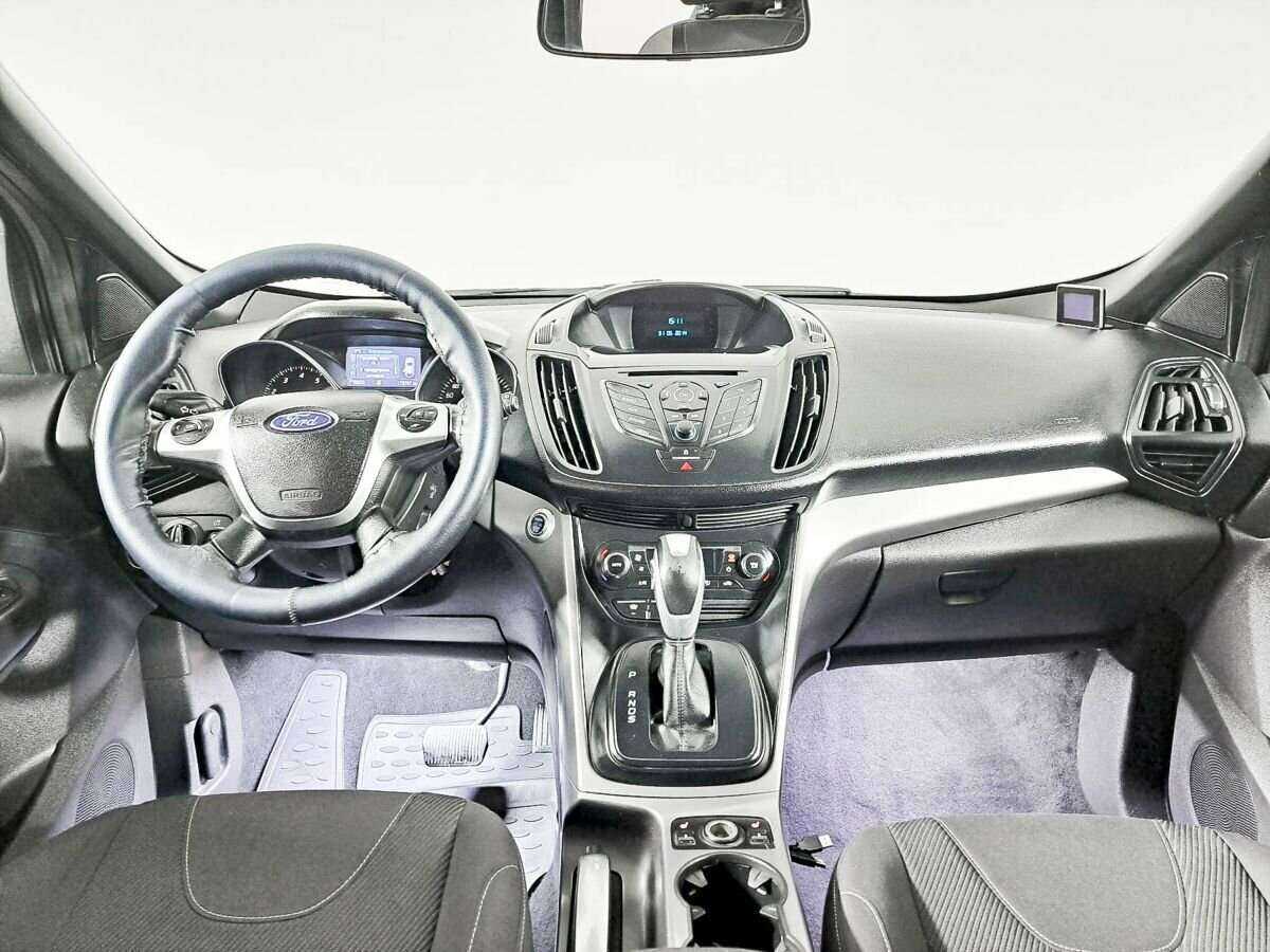 Ford Kuga 2014 года с пробегом. Фото: #9