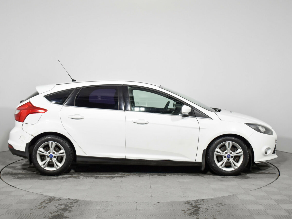 Ford Focus 2013 года с пробегом. Фото: #3