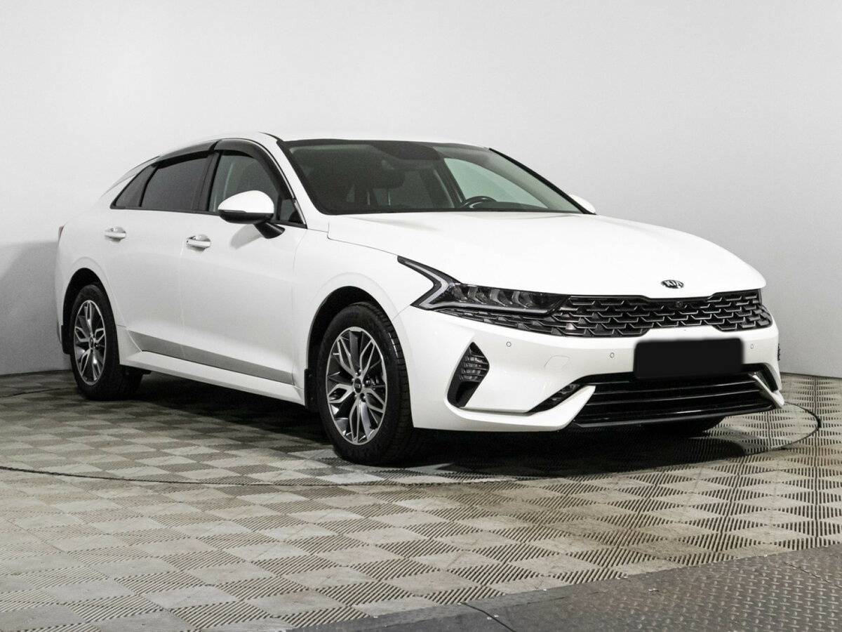 Kia K5 2021 года с пробегом. Фото: #2