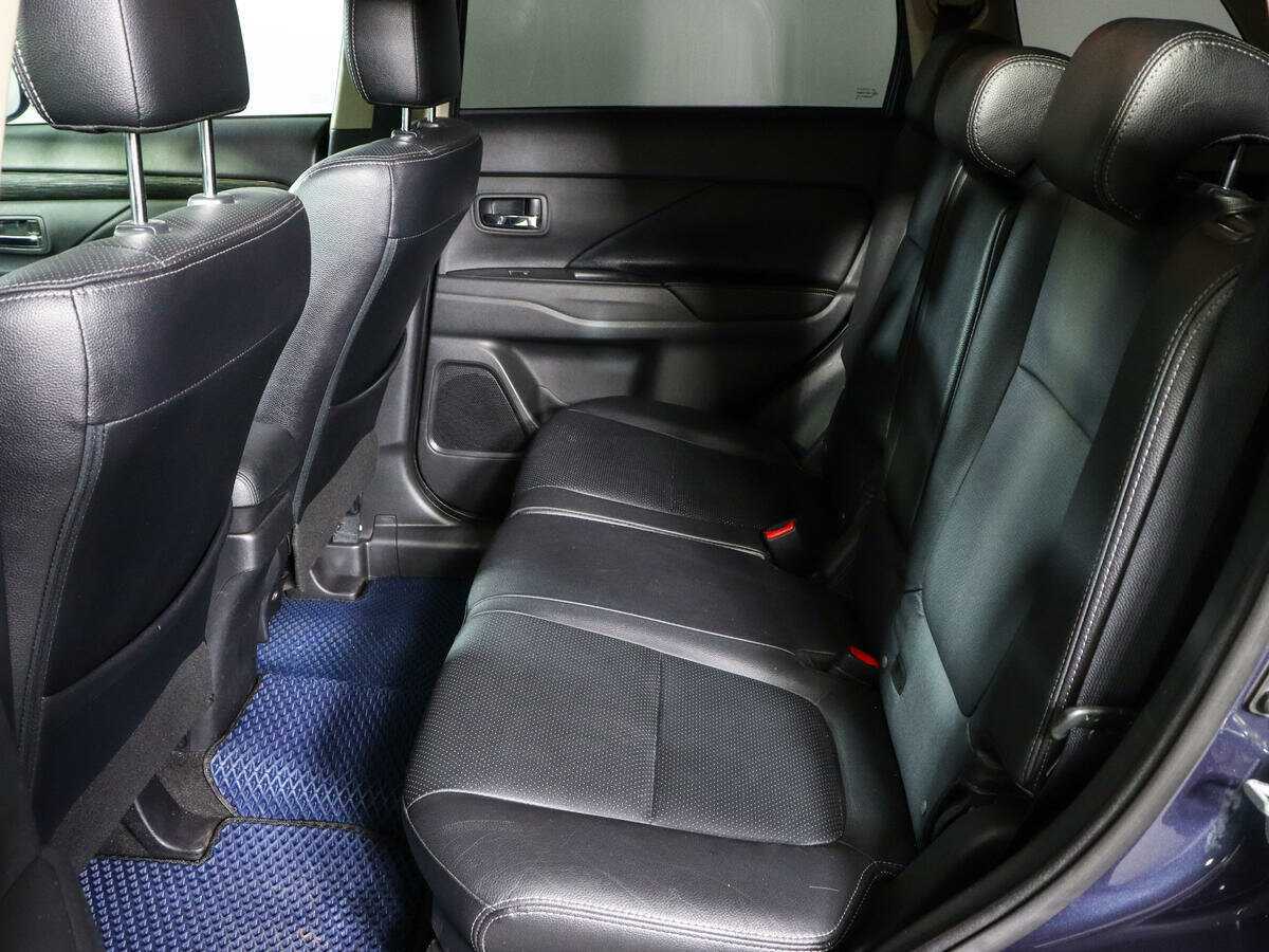 Mitsubishi Outlander 2018 года с пробегом. Фото: #7