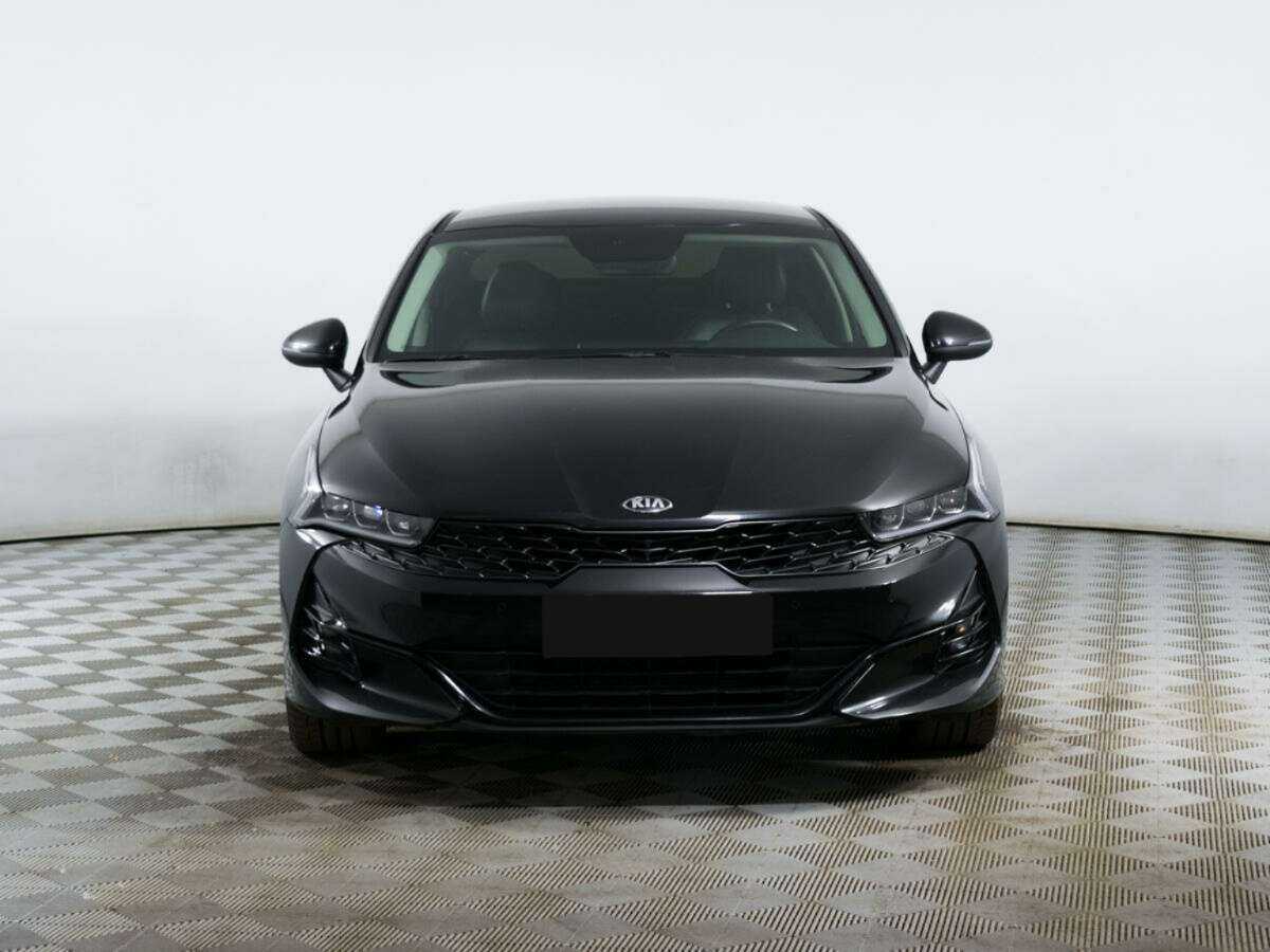 Kia K5 2021 года с пробегом. Фото: #1