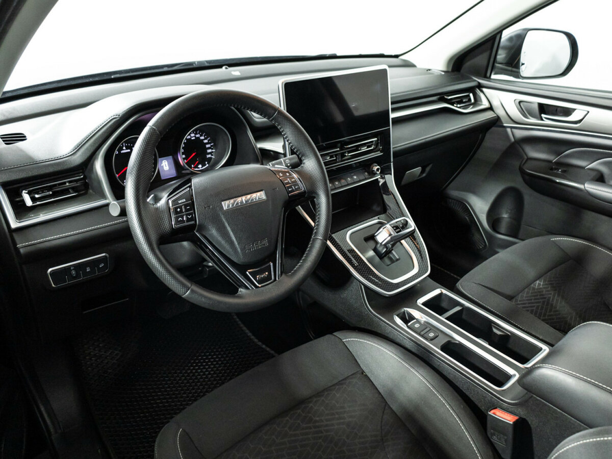 Haval M6 2024 года с пробегом. Фото: #9