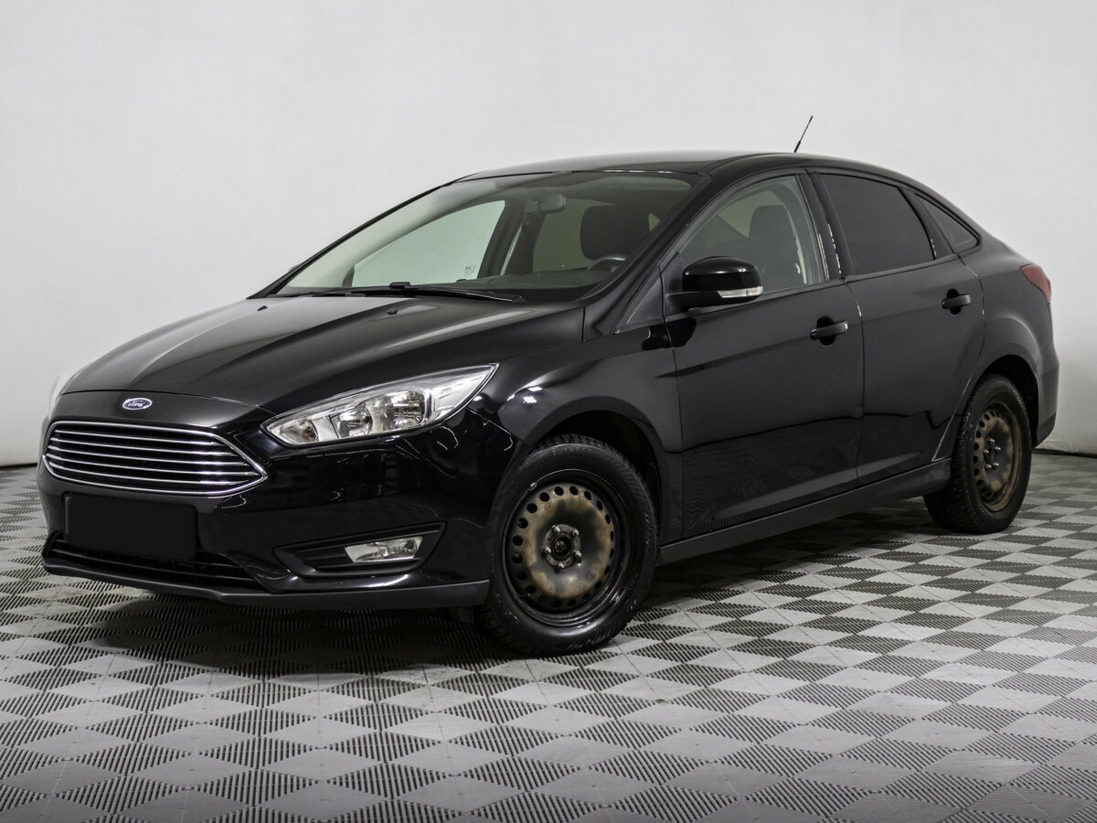 Ford Focus 2018 года с пробегом. Посмотреть фото