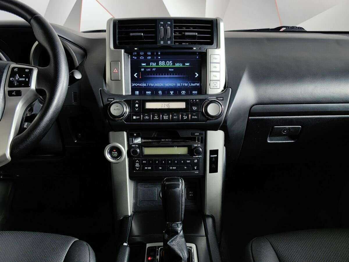 Toyota Land Cruiser Prado 2012 года с пробегом. Фото: #10