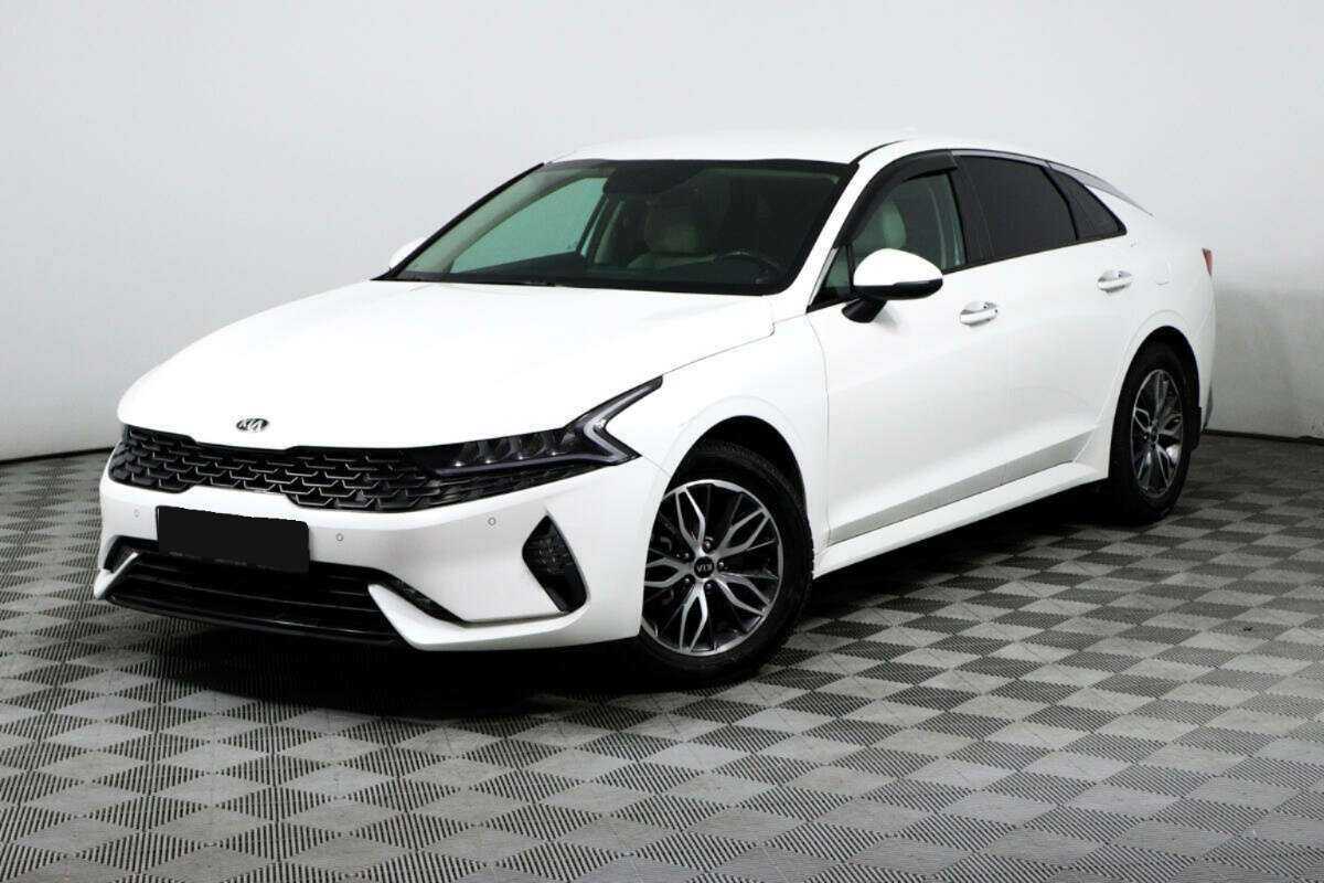 Kia K5 2021 года с пробегом. Посмотреть фото