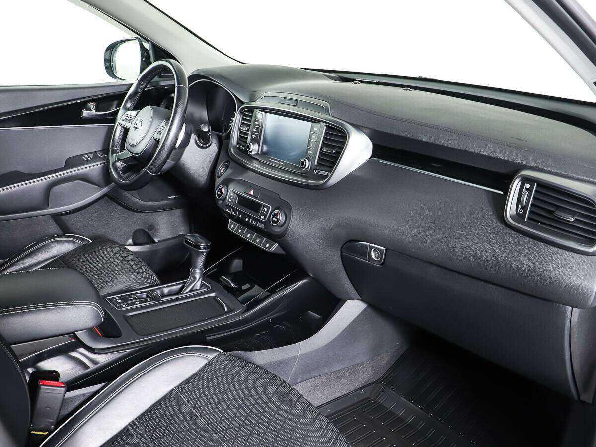 Kia Sorento 2019 года с пробегом. Фото: #8