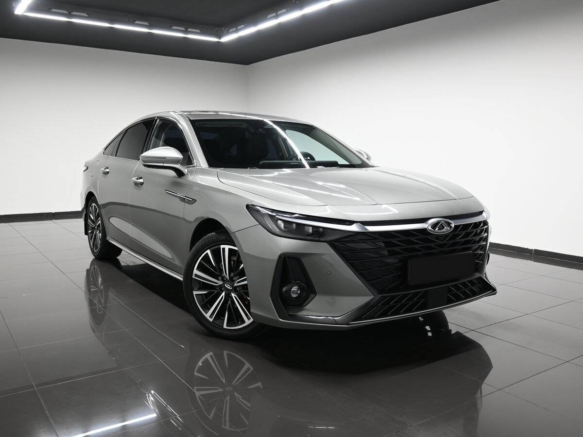 Chery Arrizo 8 2023 года с пробегом. Фото: #4