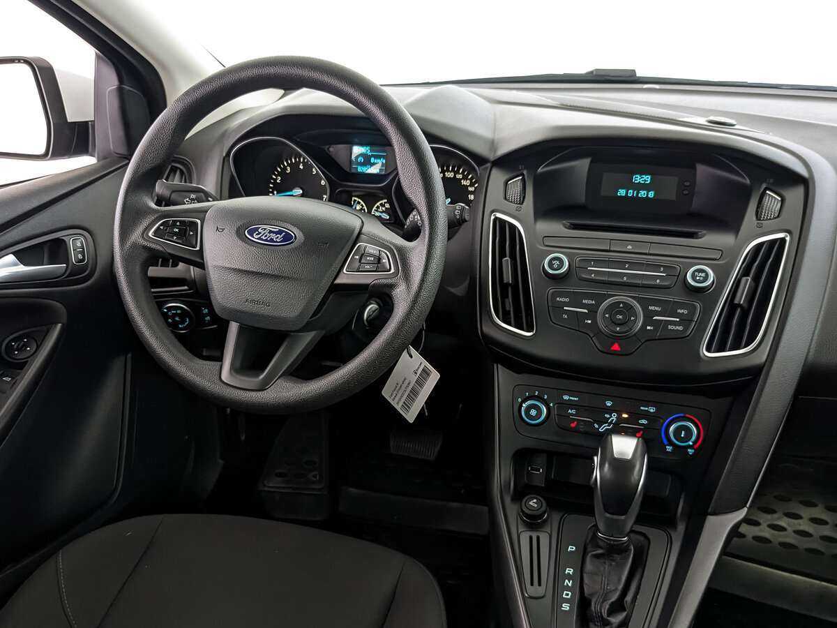 Ford Focus 2018 года с пробегом. Фото: #16