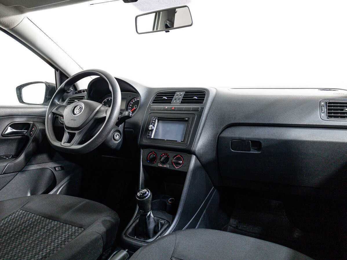 Volkswagen Polo 2015 года с пробегом. Фото: #7