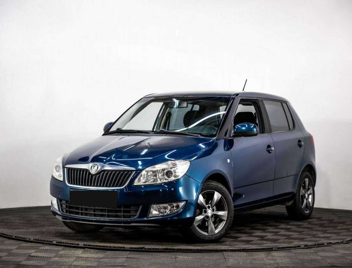 Skoda Fabia 2012 года с пробегом. Посмотреть фото