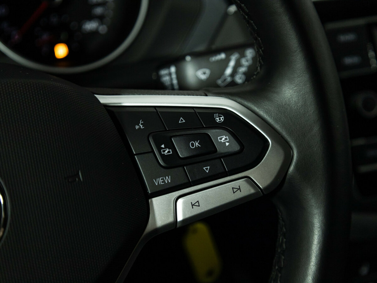 Volkswagen Tiguan 2021 года с пробегом. Фото: #13