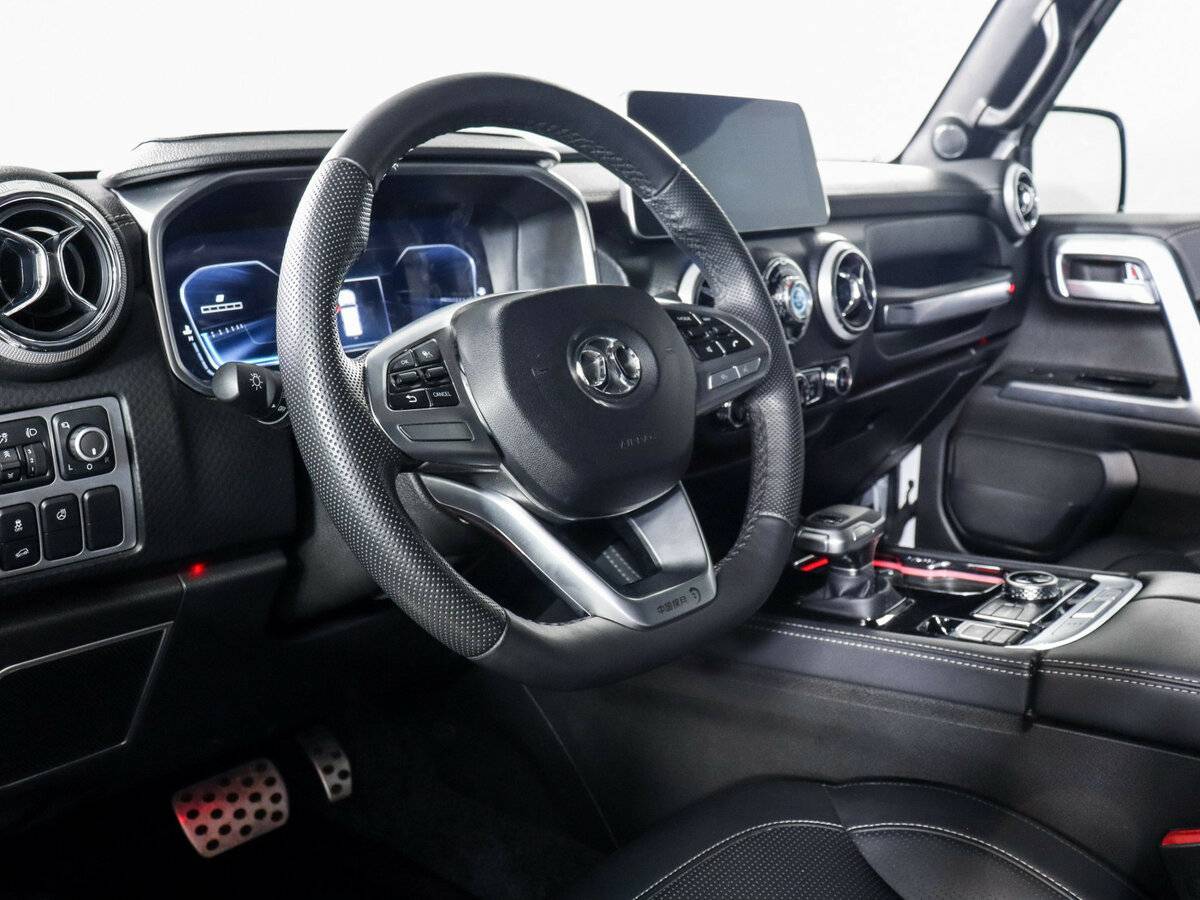 BAIC BJ40 2023 года с пробегом. Фото: #10