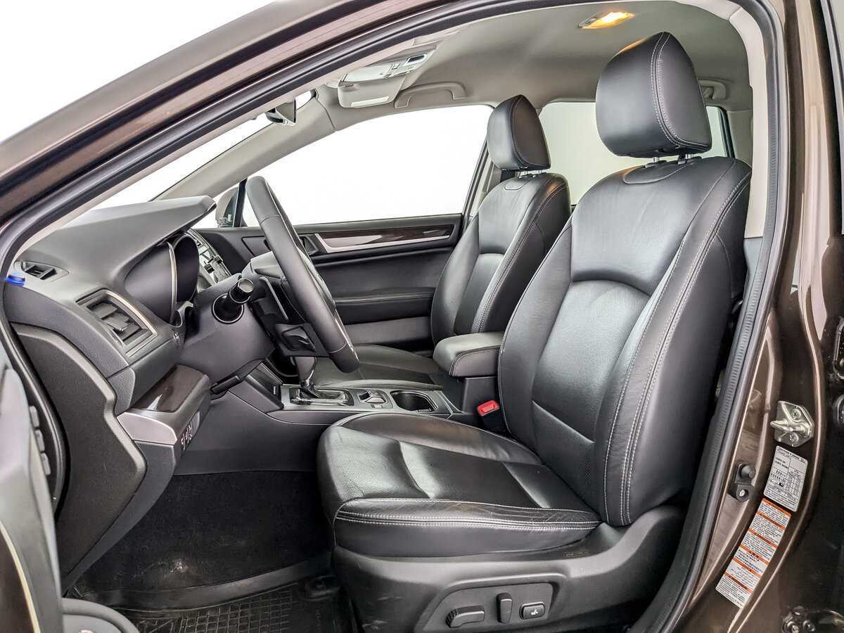 Subaru Outback 2017 года с пробегом. Фото: #13