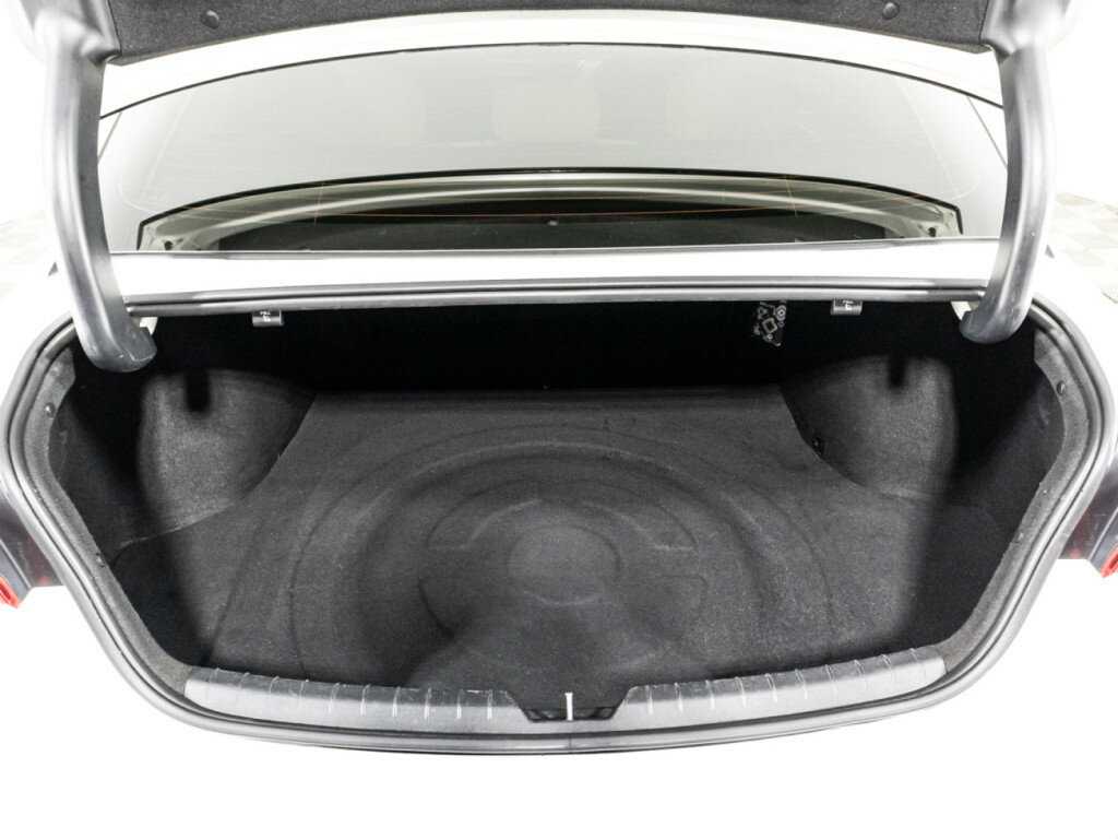 Kia K5 2021 года с пробегом. Фото: #14