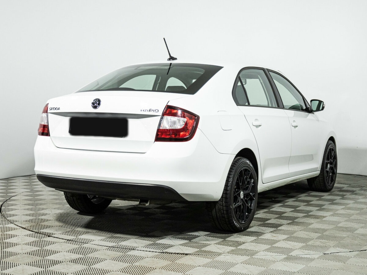 Skoda Rapid 2019 года с пробегом. Фото: #4