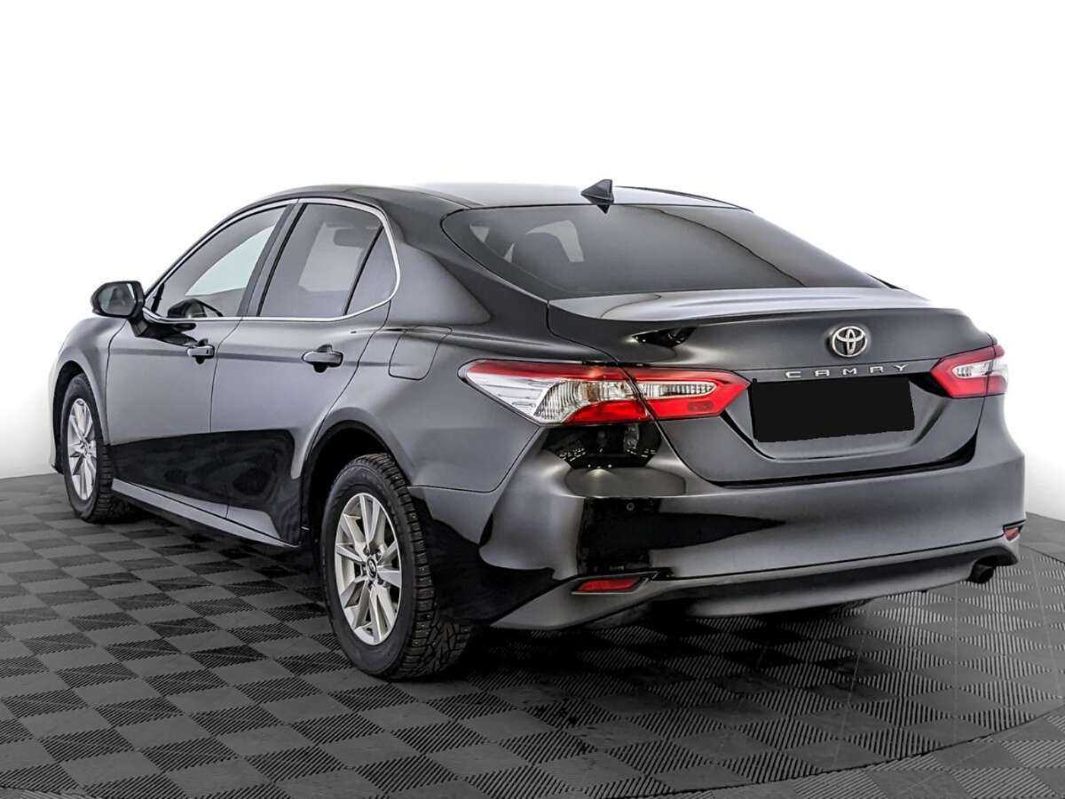 Toyota Camry 2019 года с пробегом. Фото: #6