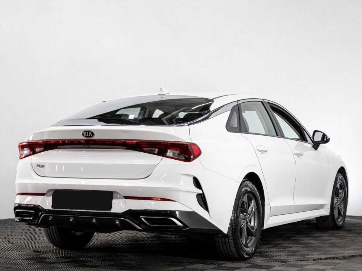 Kia K5 2021 года с пробегом. Фото: #3