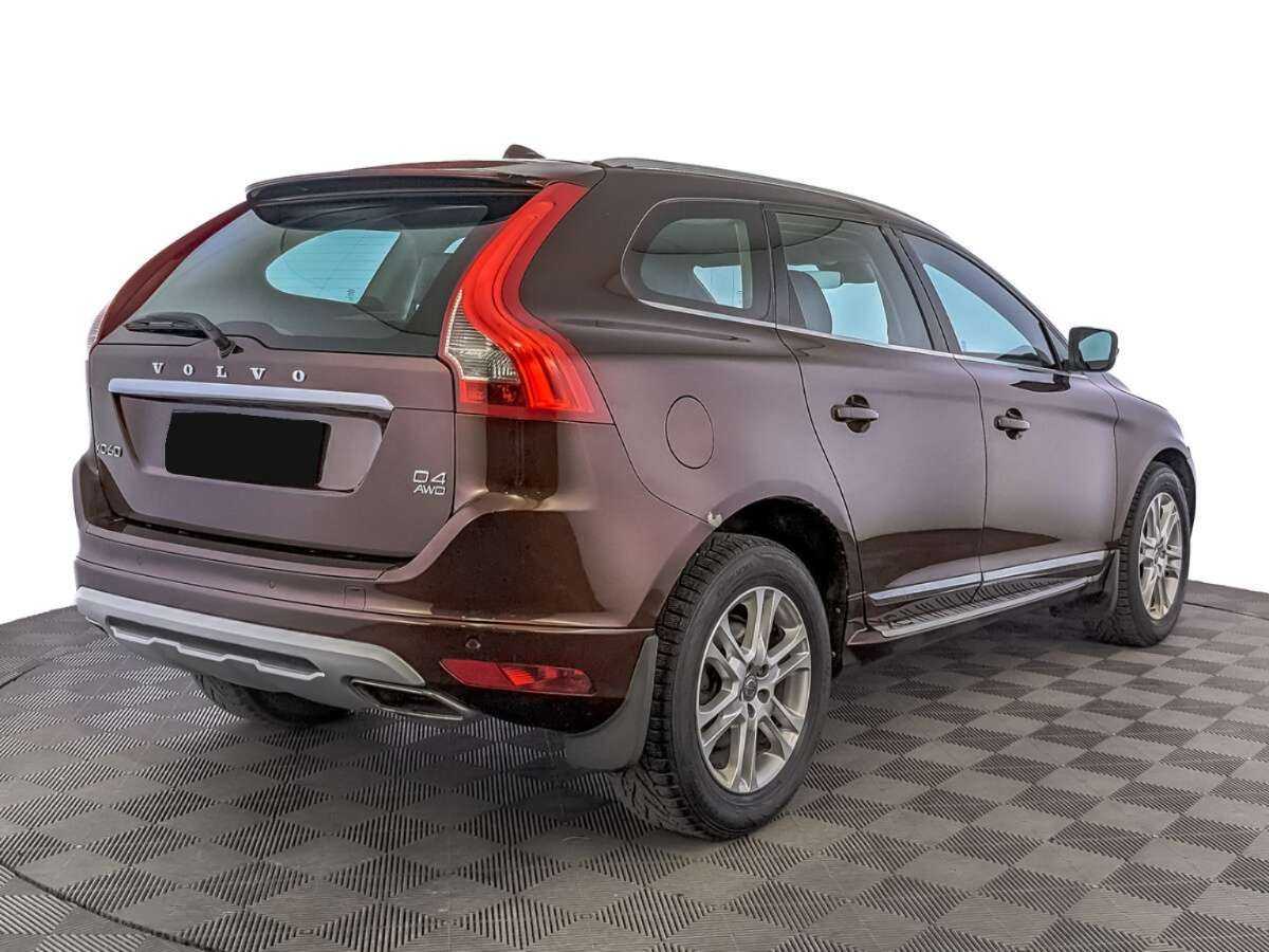 Volvo XC60 2015 года с пробегом. Фото: #4