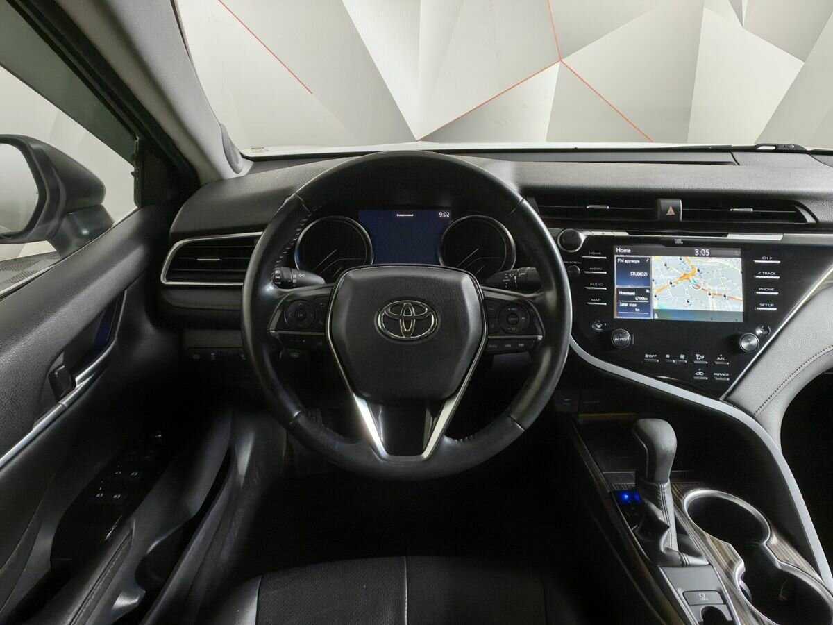 Toyota Camry 2020 года с пробегом. Фото: #14