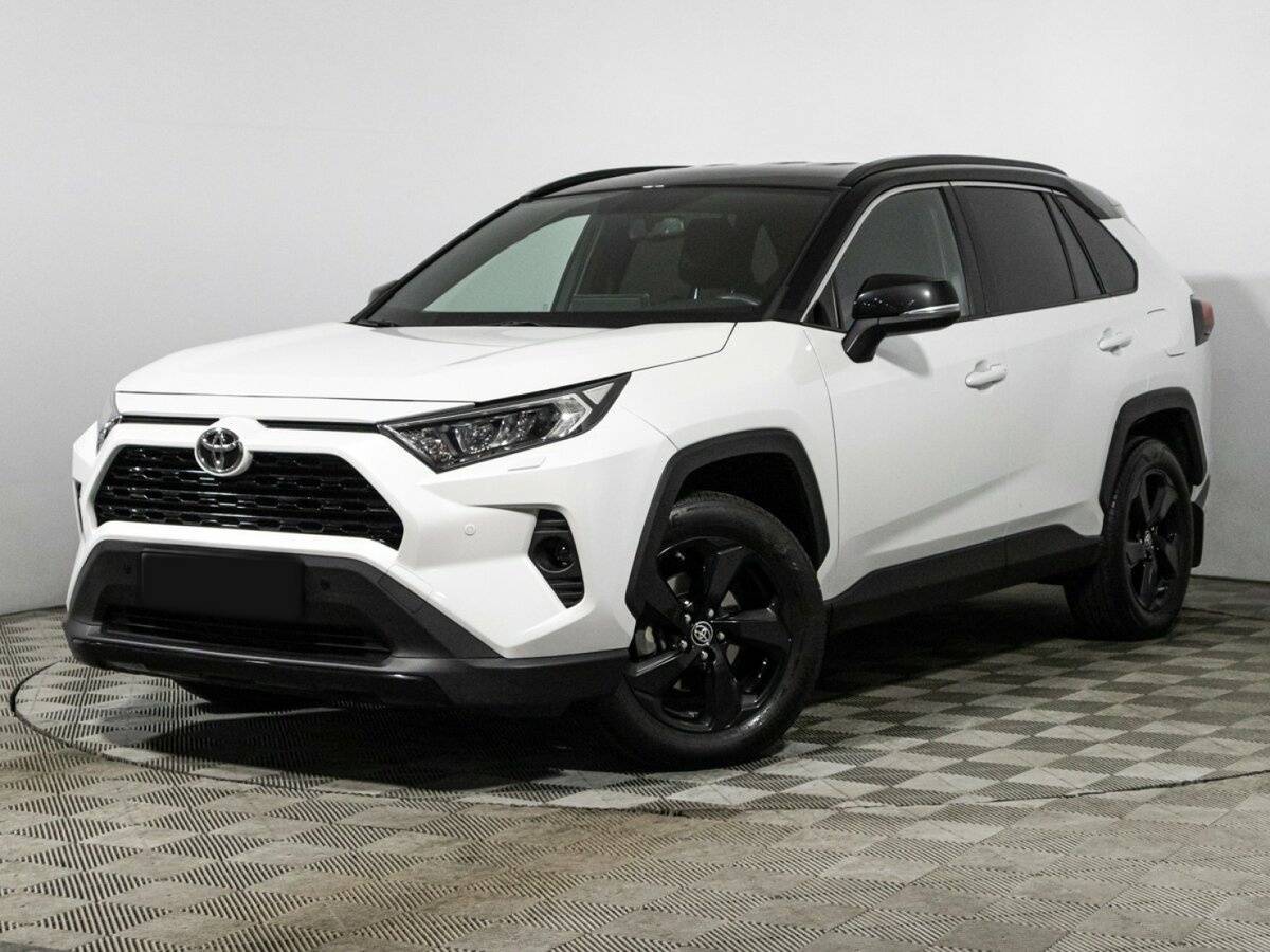 Toyota RAV4 2020 года с пробегом. Посмотреть фото