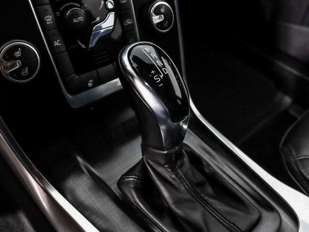 Volvo XC70 2013 года с пробегом. Фото: #11