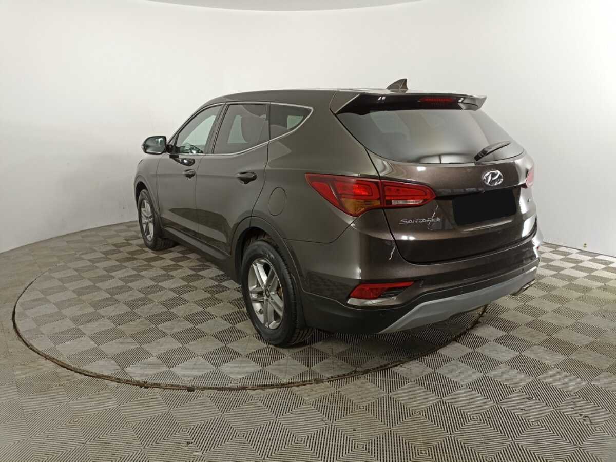 Hyundai Santa Fe 2017 года с пробегом. Фото: #6