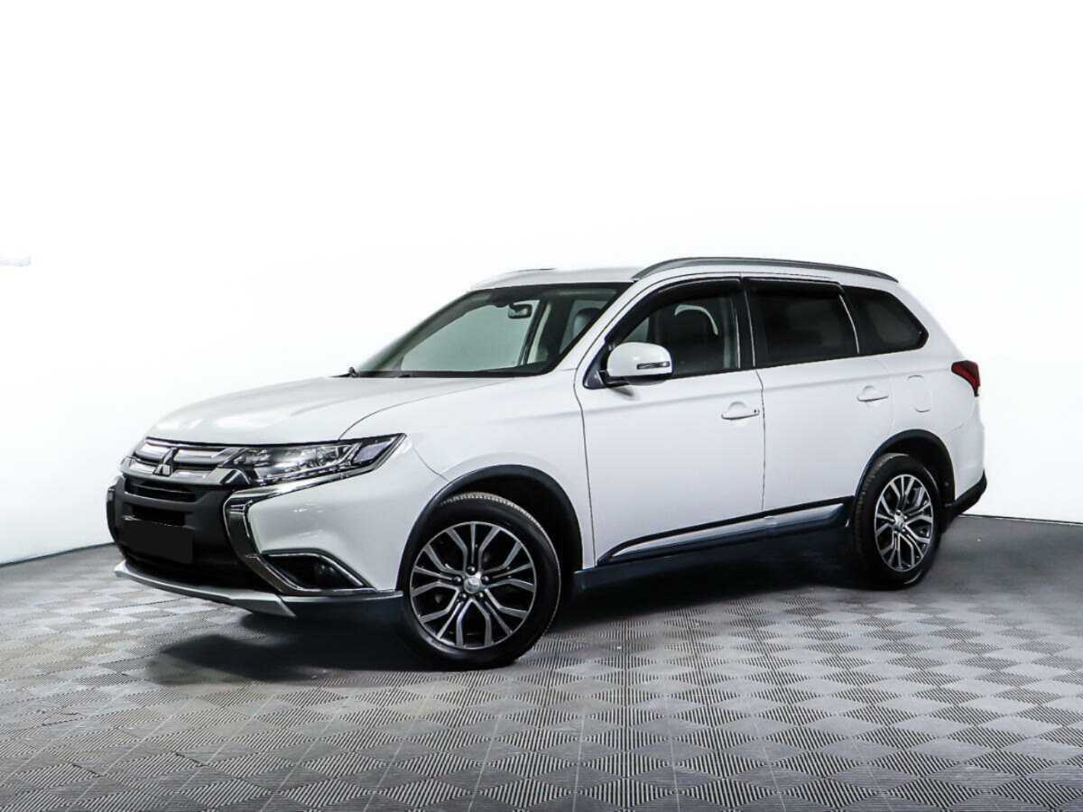 Mitsubishi Outlander 2017 года с пробегом. Посмотреть фото