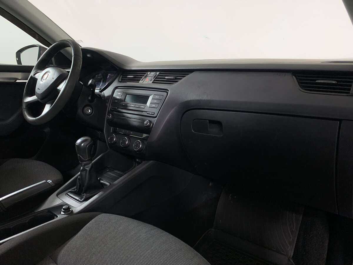 Skoda Octavia 2014 года с пробегом. Фото: #10