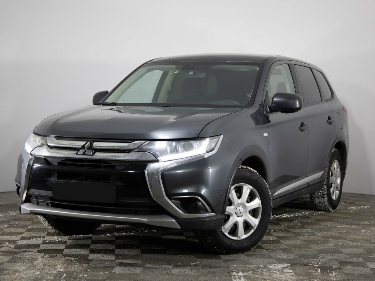 Mitsubishi Outlander 2018 года с пробегом. Посмотреть фото