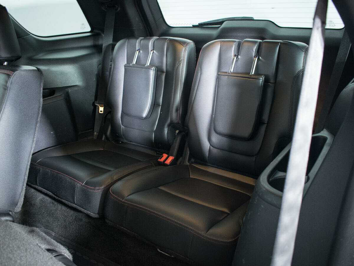 Ford Explorer 2016 года с пробегом. Фото: #12