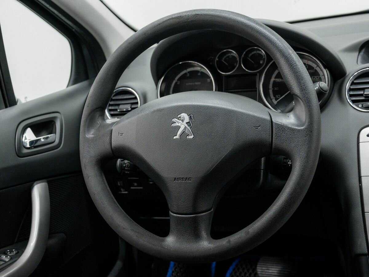 Peugeot 408 2013 года с пробегом. Фото: #10