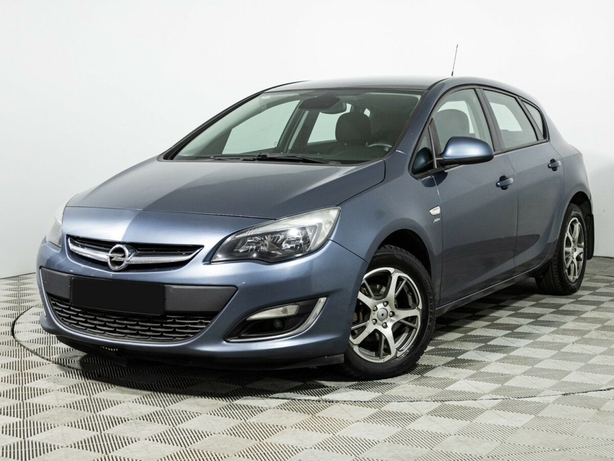 Opel Astra 2013 года с пробегом. Фото: #0