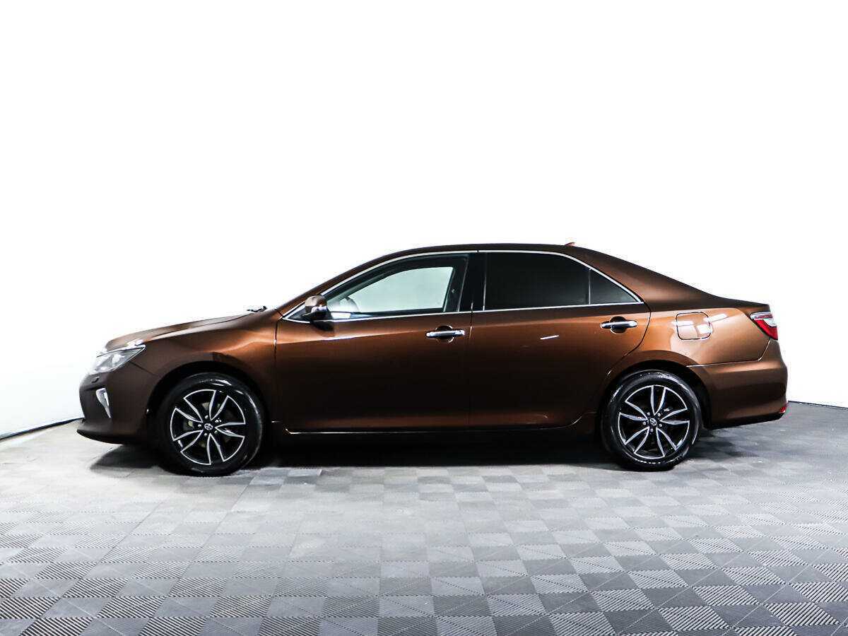 Toyota Camry 2017 года с пробегом. Фото: #7