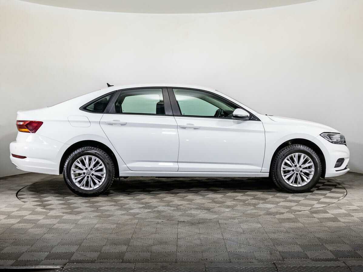Volkswagen Jetta 2020 года с пробегом. Фото: #3