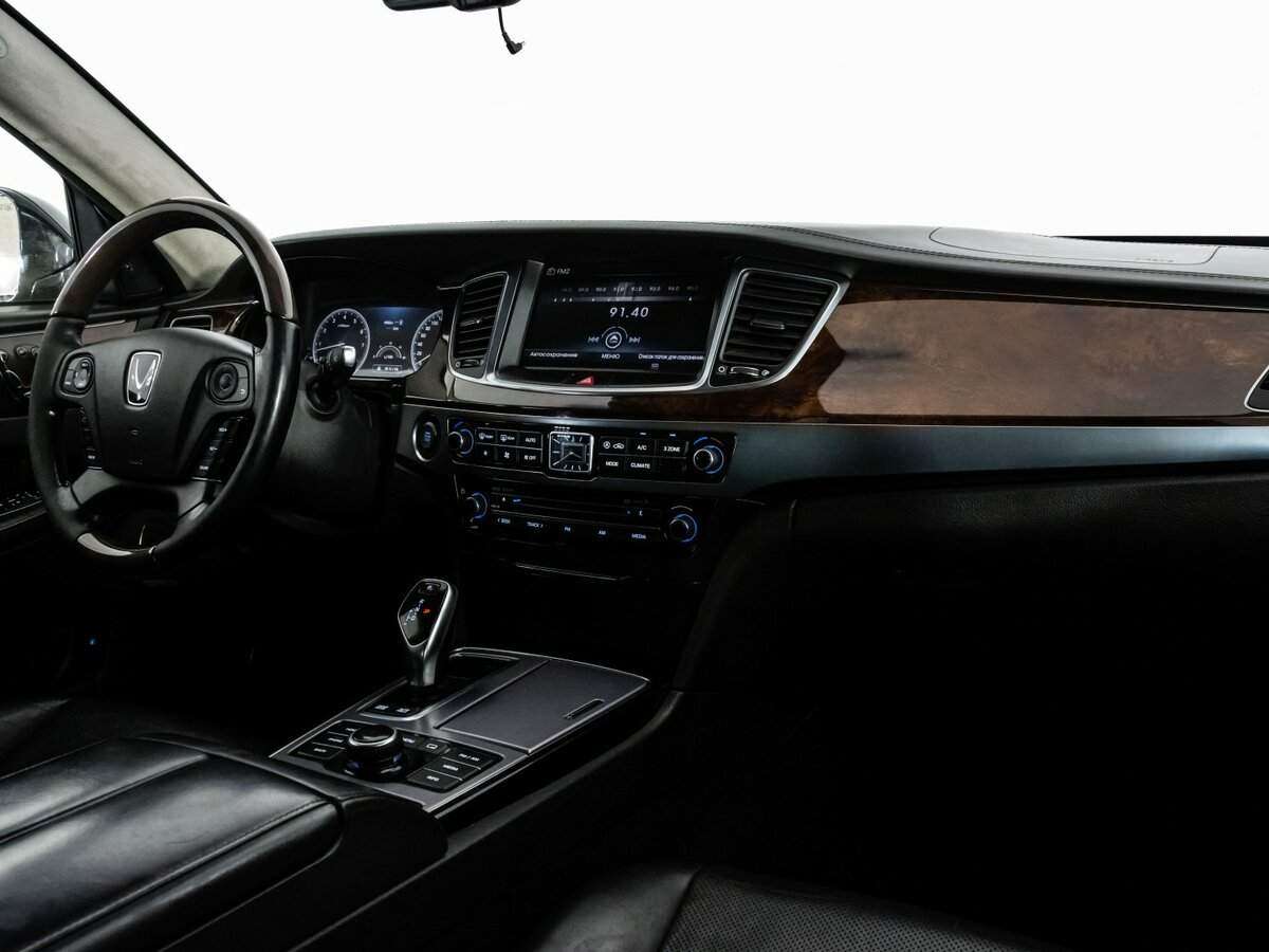 Hyundai Equus 2015 года с пробегом. Фото: #7