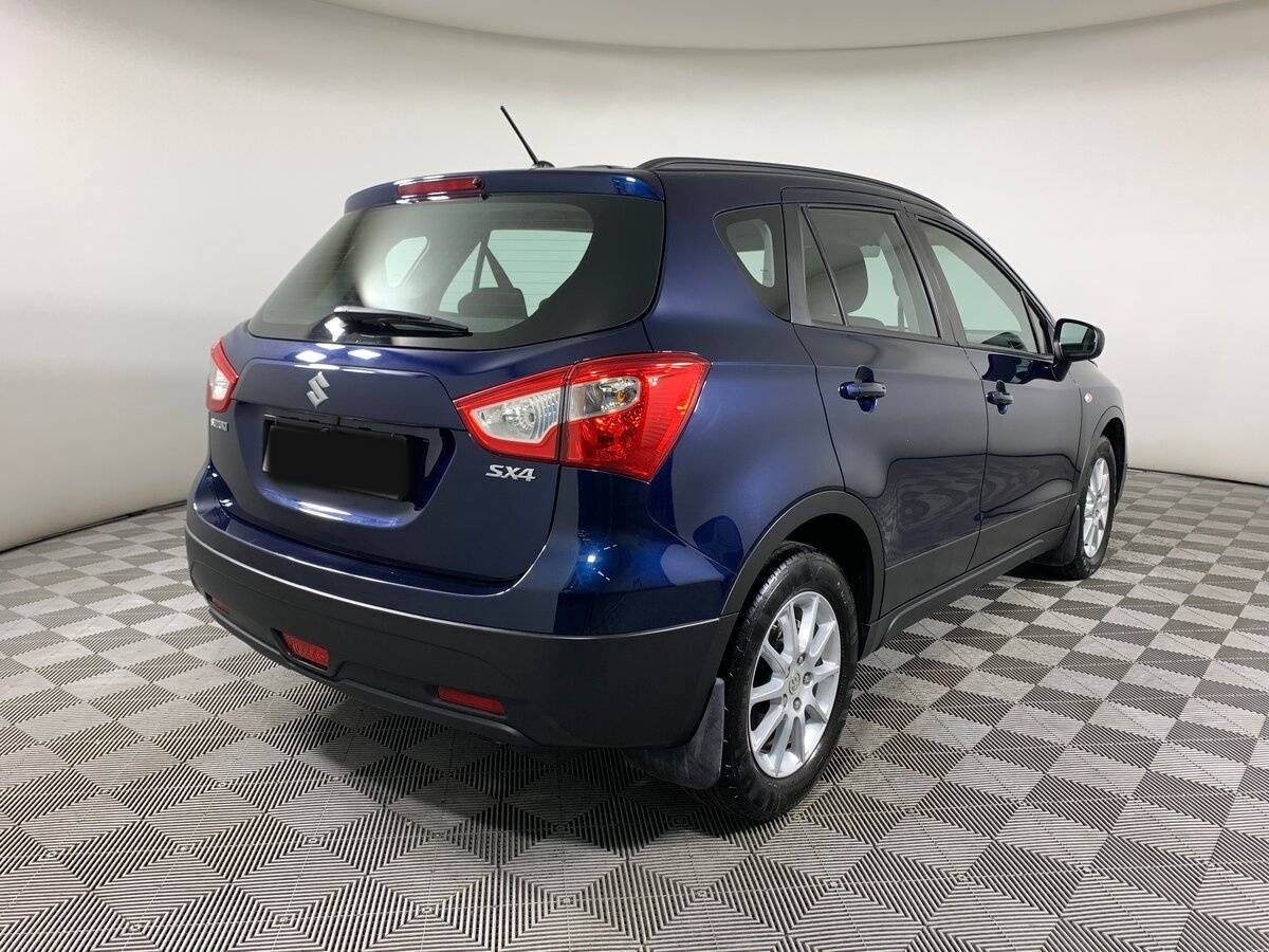Suzuki SX4 2018 года с пробегом. Фото: #4