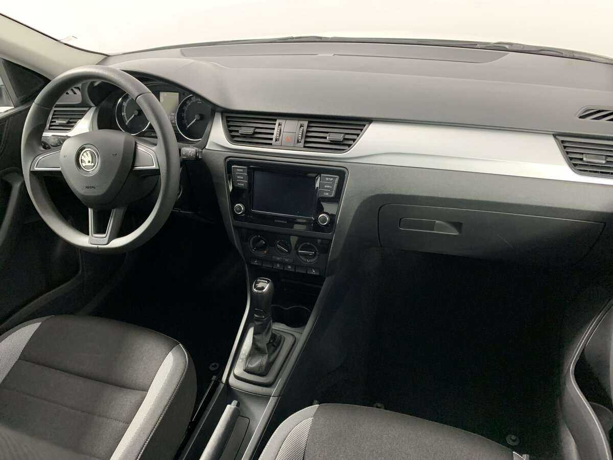 Skoda Rapid 2019 года с пробегом. Фото: #8