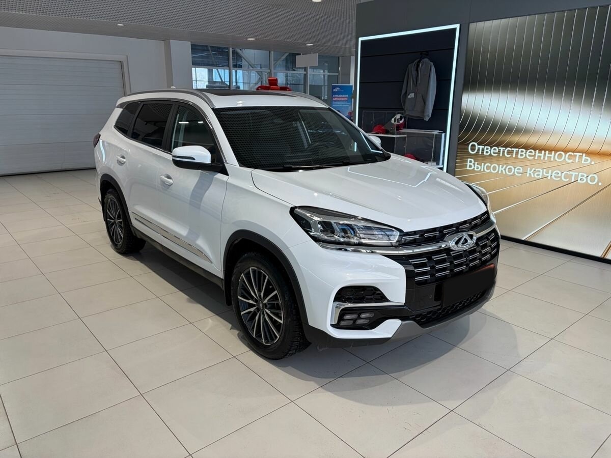 Chery Tiggo 8 2023 года с пробегом. Фото: #2
