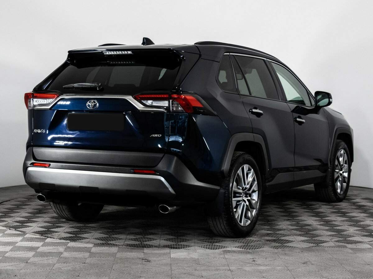 Toyota RAV4 2020 года с пробегом. Фото: #3